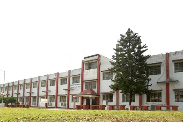 Kingston Tecahers Training College: campus photo 1