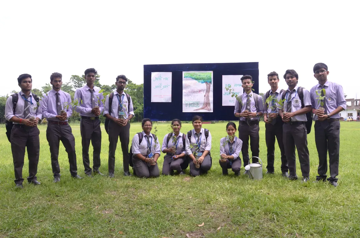 Kingston Tecahers Training College: campus photo 8