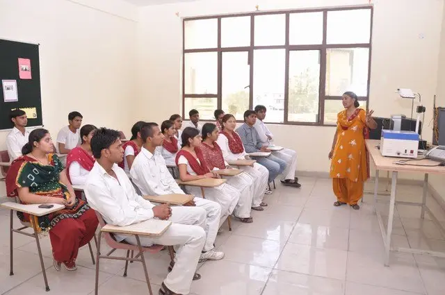 Kirorimal College of Education: campus photo 2