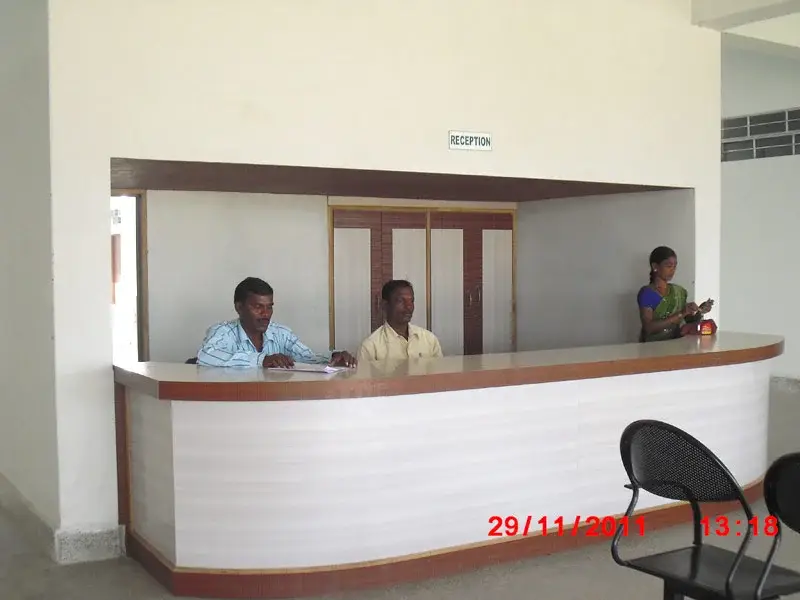 KMIOM campus photo 2
