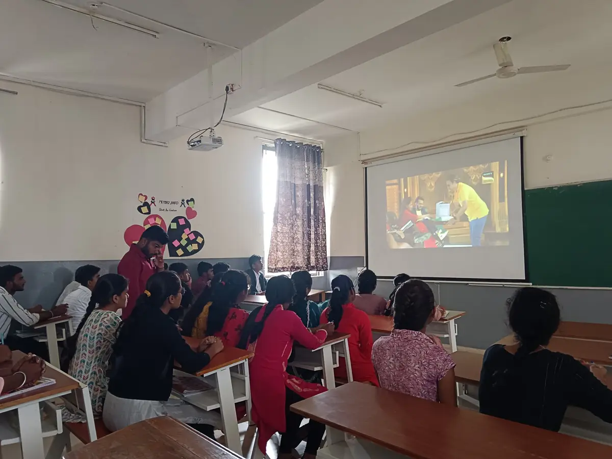 KLE’s Shri Shivayogi Murugendra Swamiji BBA College: campus photo 6