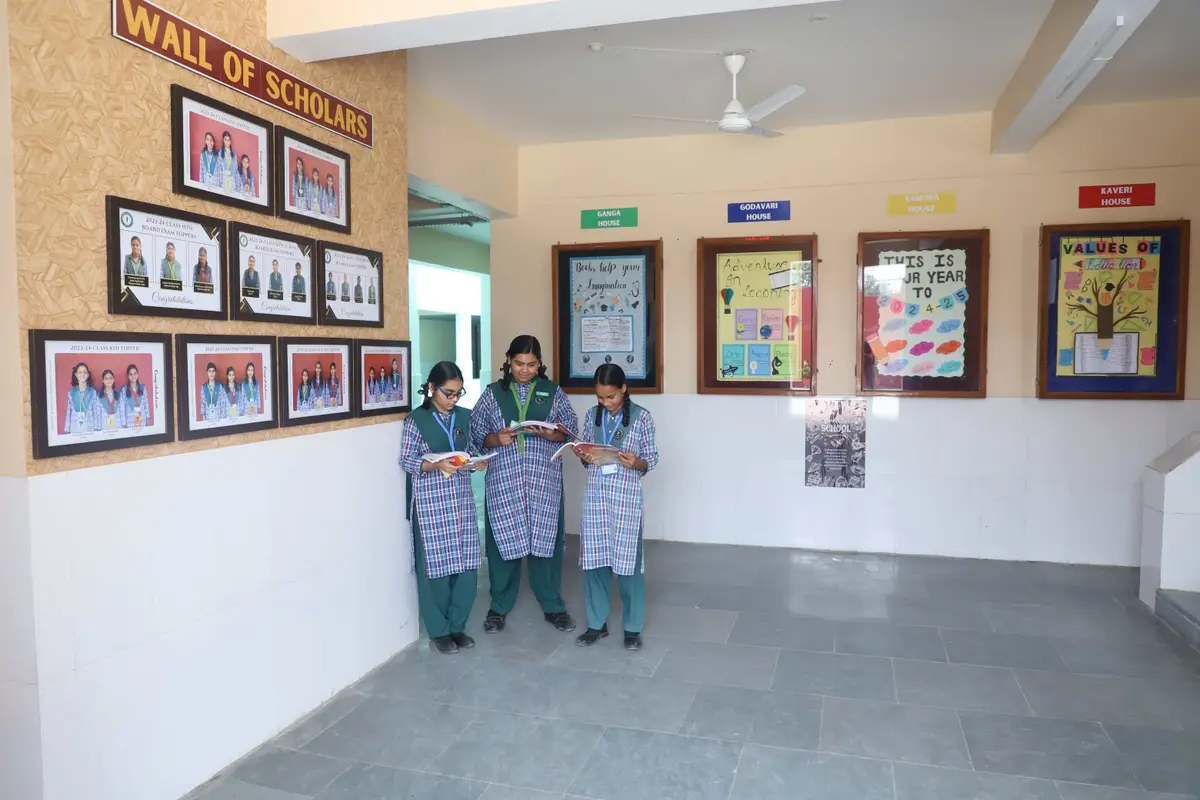 Kripalu Mahila Mahavidyalaya: campus photo 8