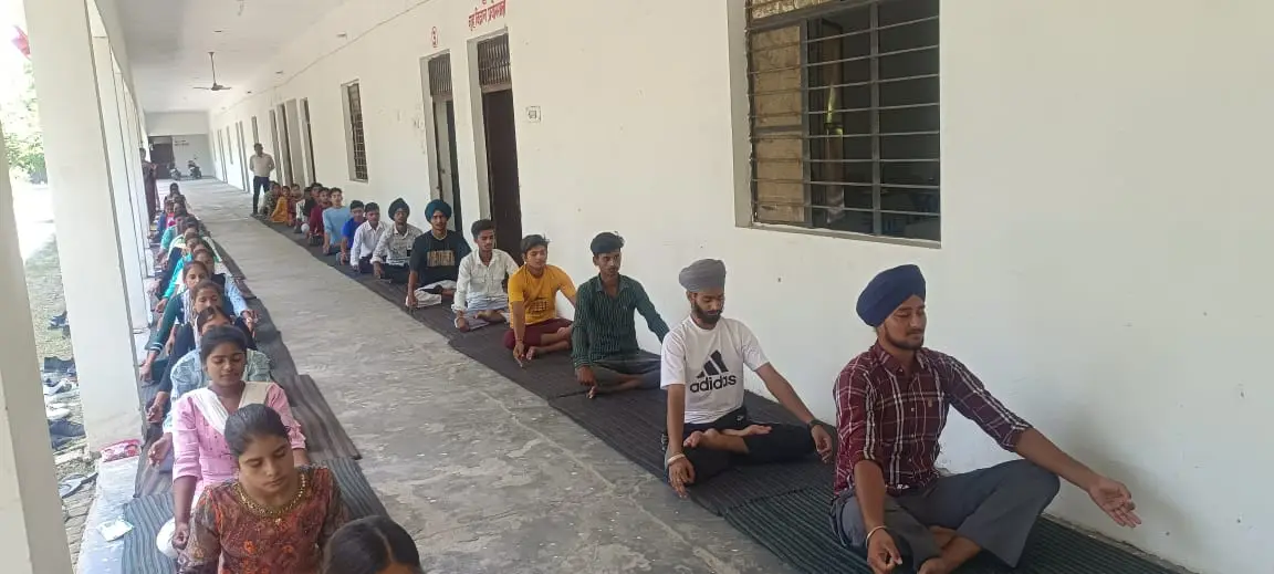 Krishna Mahavidyalaya: campus photo 1