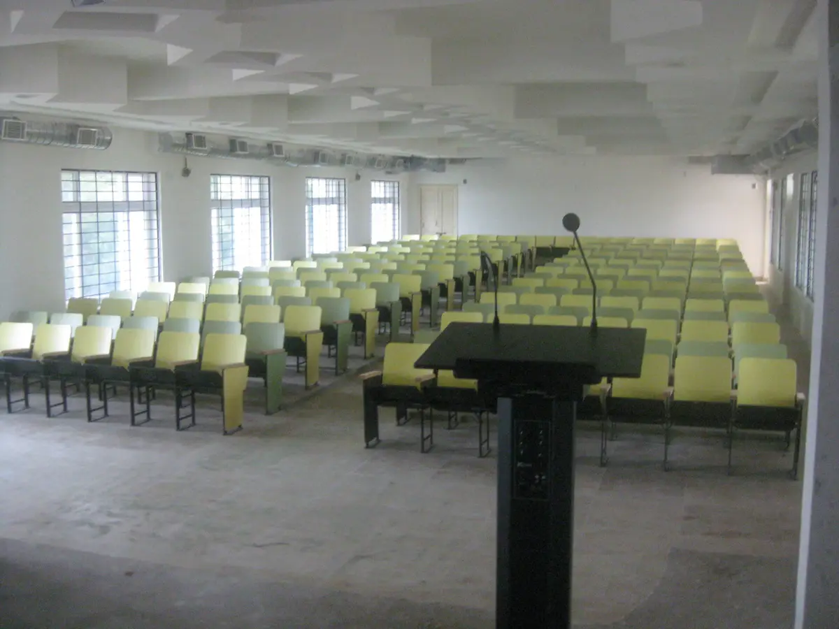 Lal Bahadur P.G. College, S.V.P. Road: campus photo 5