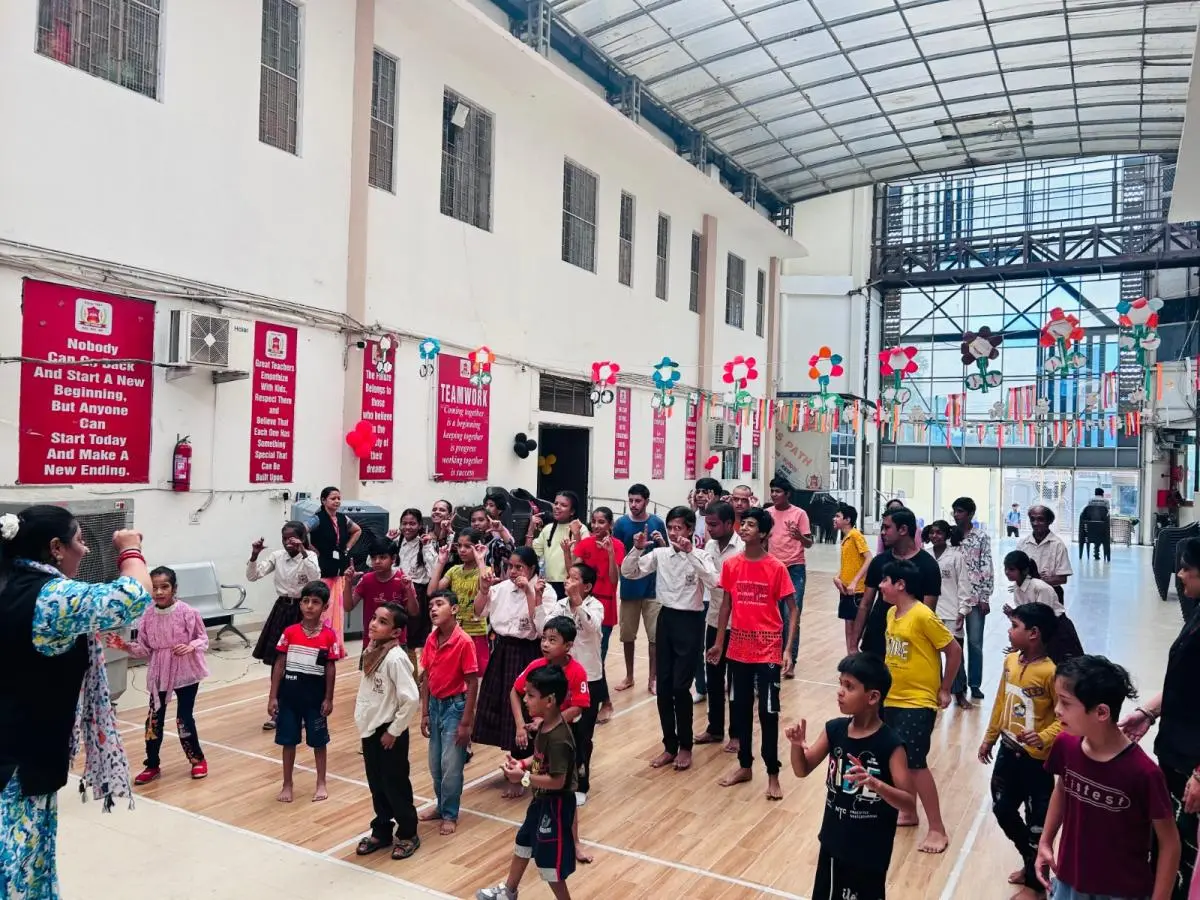 Lal Bahadur Shastri College, Mahaveer Nagar Extension campus photo 6