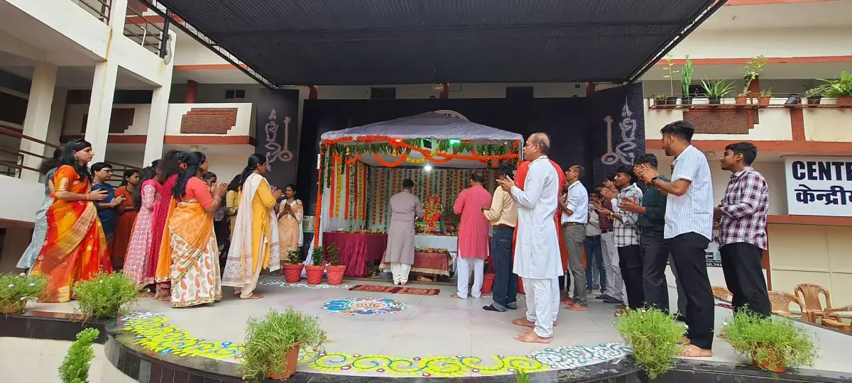 Lal Bahadur Shastri Vyavsayik Adhyapan Mahavidyaly Harda: campus photo 2