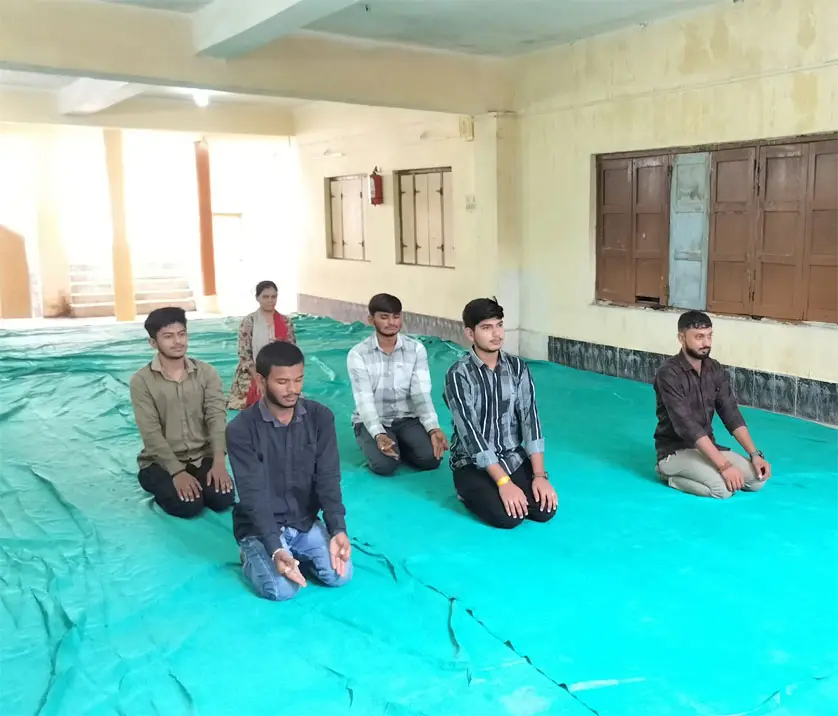 Late Shree Punjabhai Najbhai Boricha Commerce College Devgadh campus photo 6