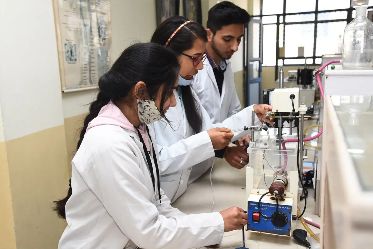 Laureate Institute of Pharmacy campus photo 4
