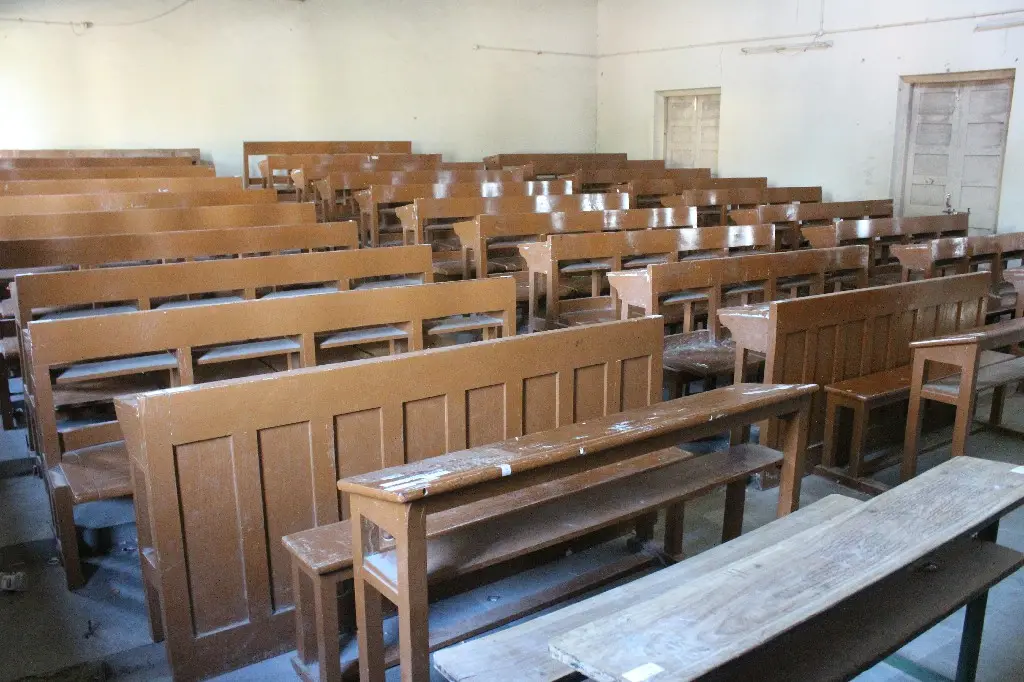 Law College: campus photo 8