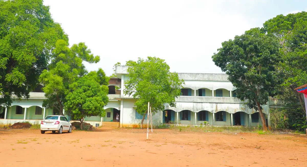 Lekshmipuram College of Arts & Science, Neyyoor: campus photo 1