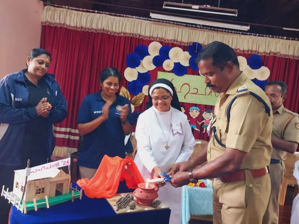 Lisieux Convent Teacher Training Institute Thrissur: campus photo 7
