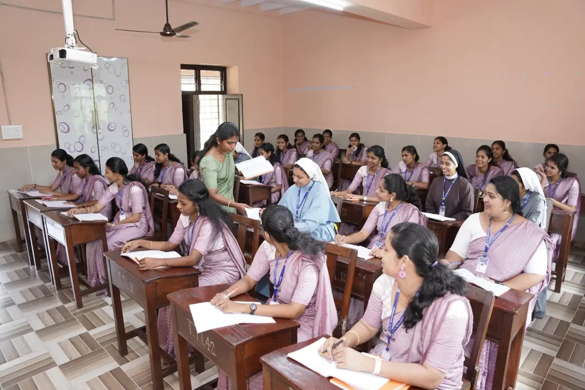 Lisieux Convent Teacher Training Institute Thrissur: campus photo 3