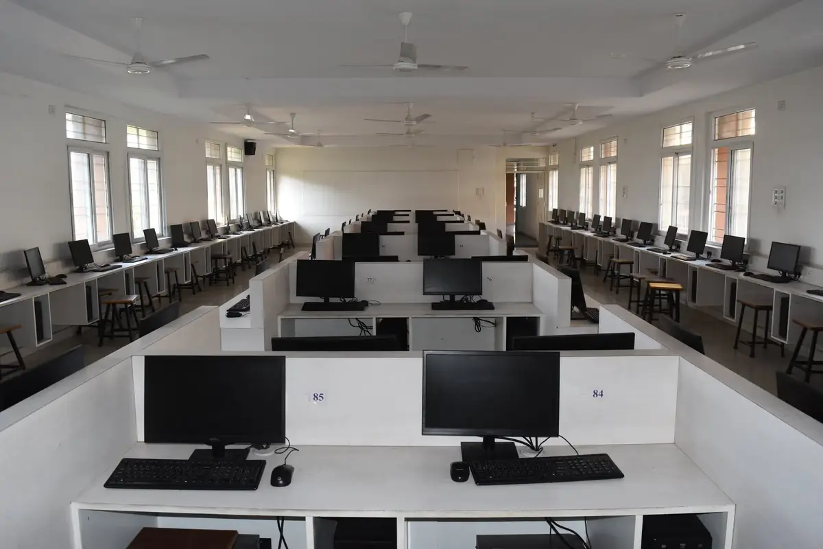 LFJC campus photo 8