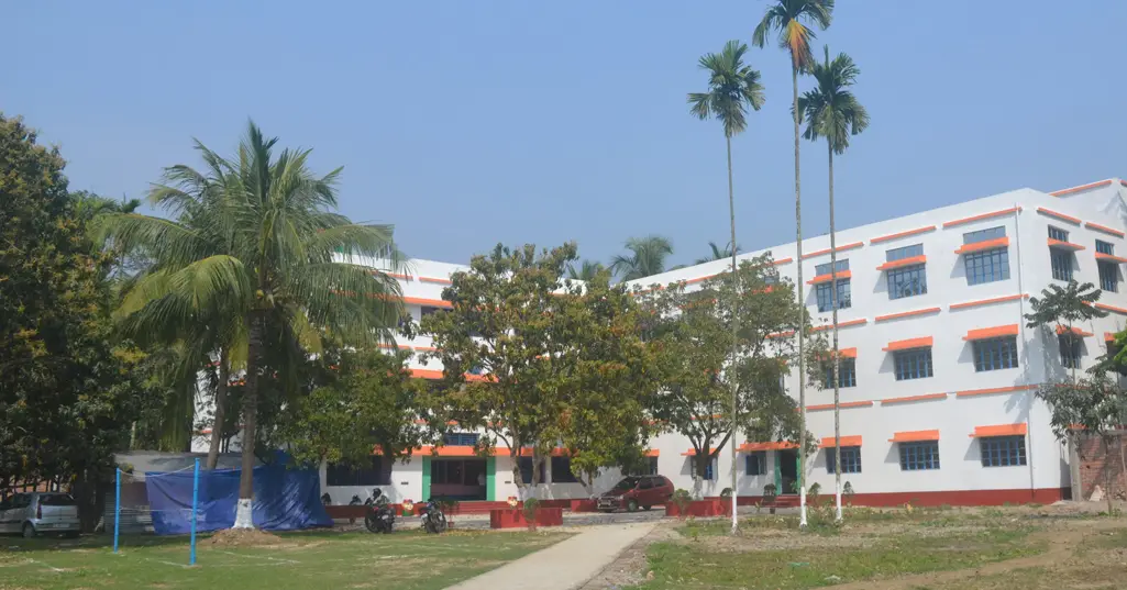 Lokenath B.Ed. College campus