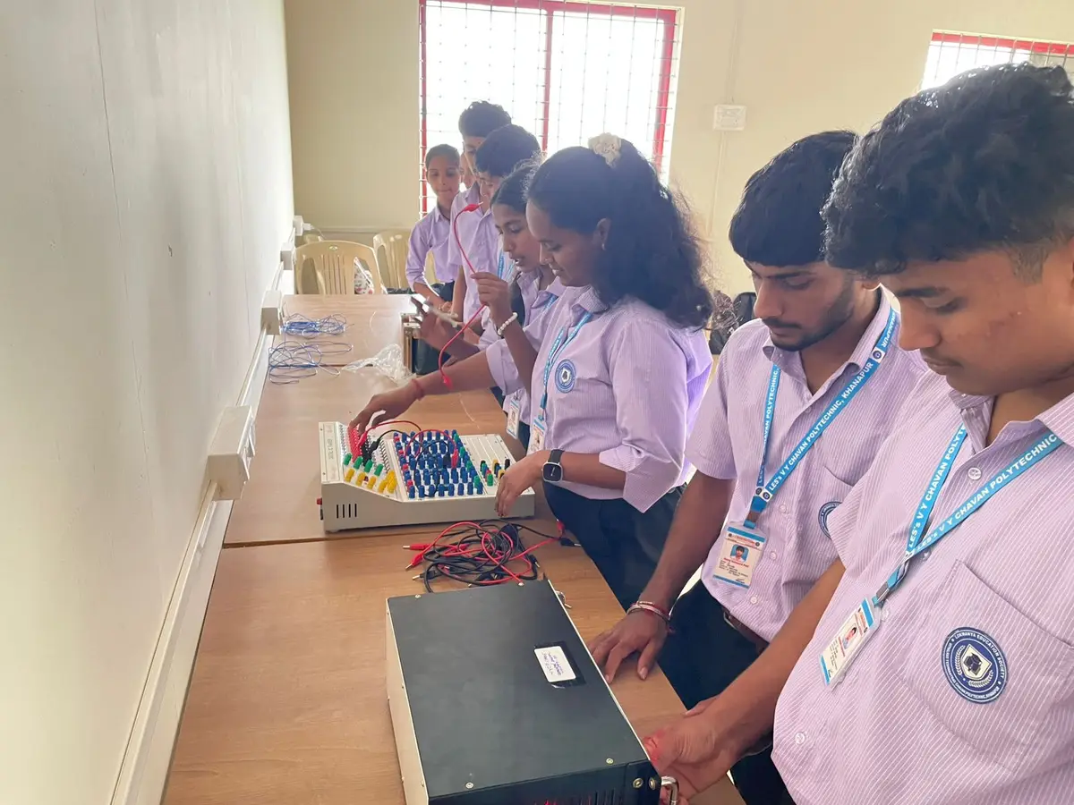 Lokmanya Education Societys Vithalrao Yeshwantrao Chavan Polytechnic: campus photo 5