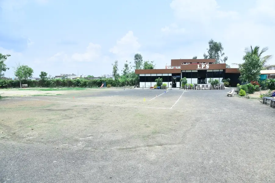 Lps Arts Commerce and Management College Bhandara campus photo 1