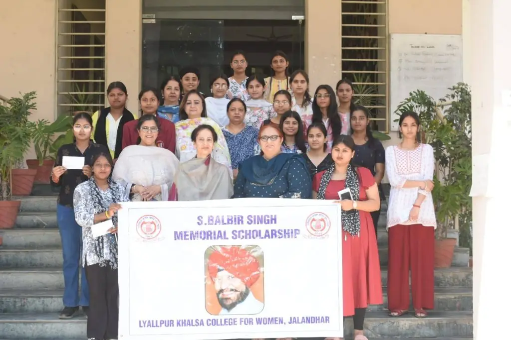 Lyallpur Khalsa College for Women Jalandhar: campus photo 1