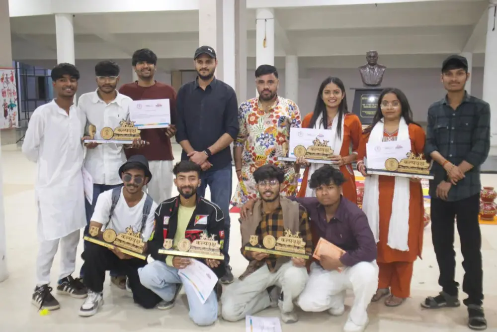 M. A. Parikh Fine Arts and Arts College: campus photo 8