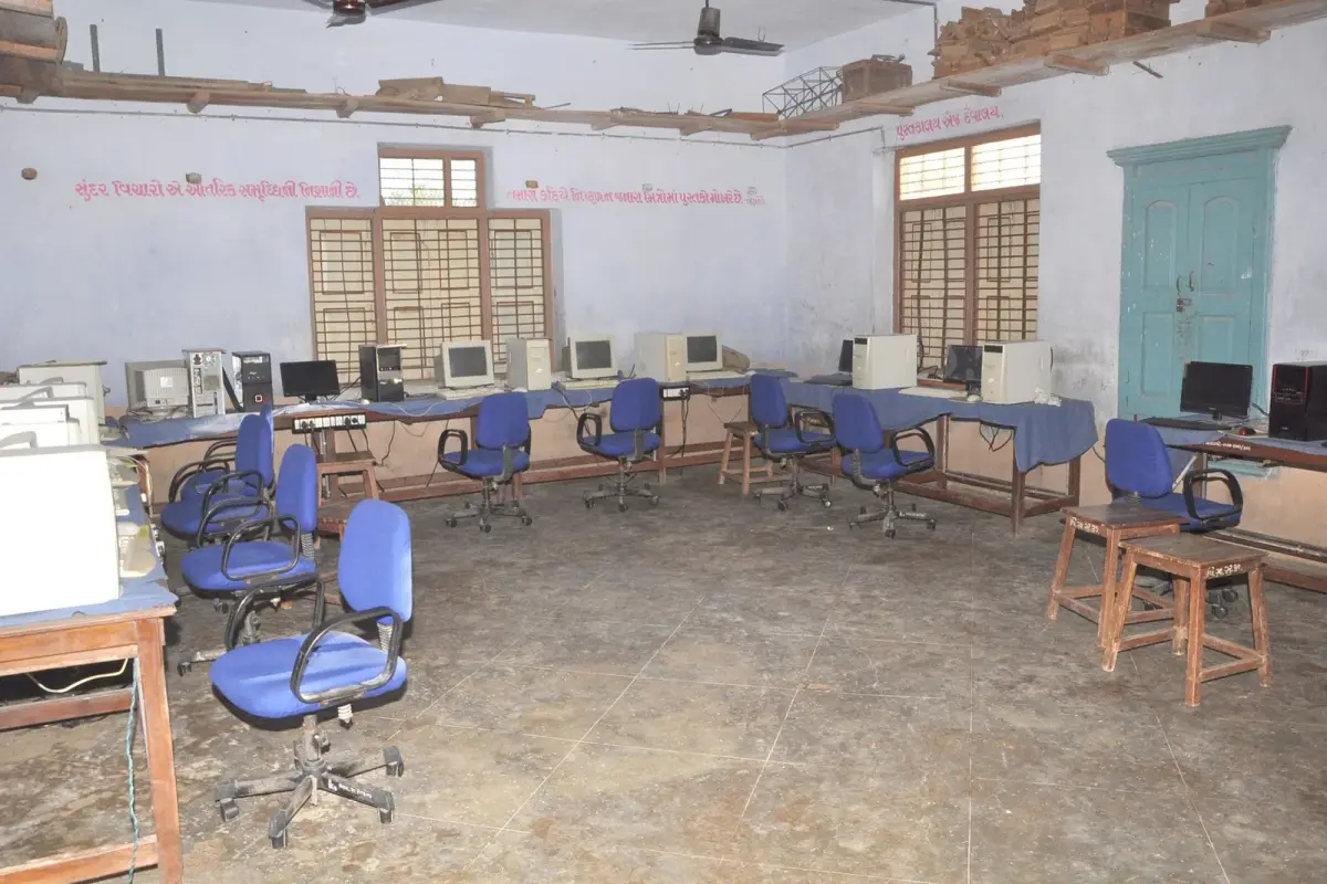 M.B.Shah Primary Teacher Training College Kheda: campus photo 5