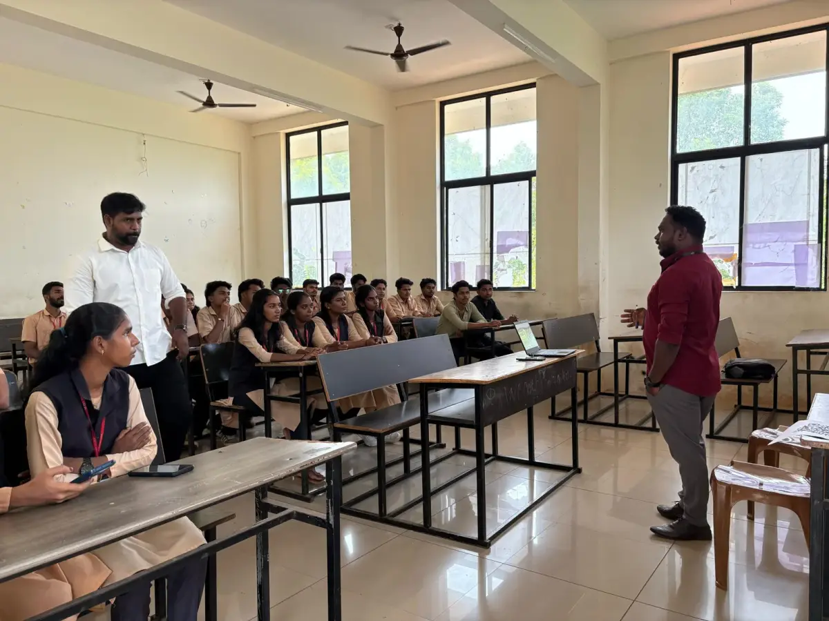 M-Dit Polytechnic College: campus photo 7