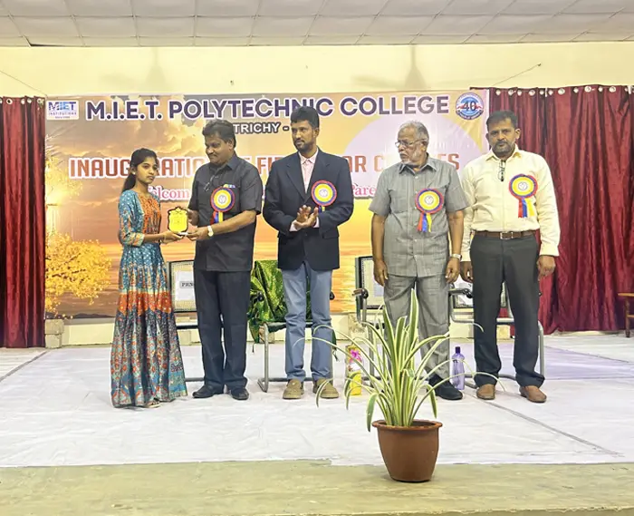 M I E T Polytechnic College: campus photo 1
