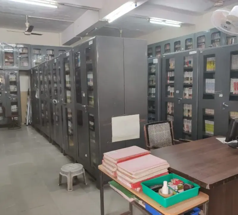 M.K. H.S. Gujarati Girls Commerce College campus photo 7