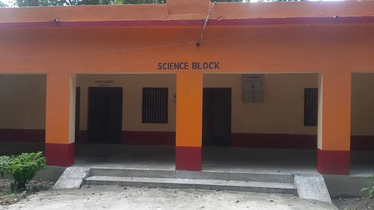 M.K.S. College: campus photo 8