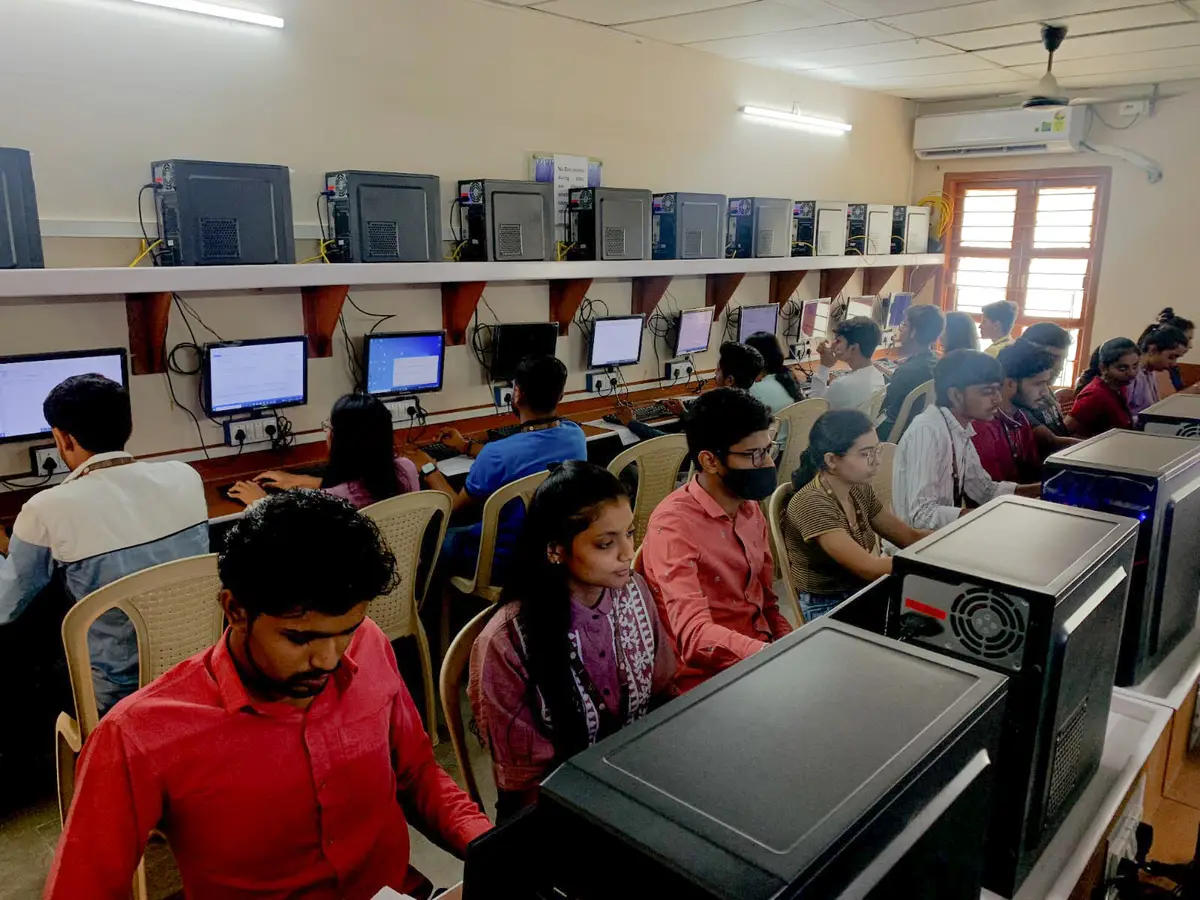 M. L. Parmar College of Computer Science and IT: campus photo 2