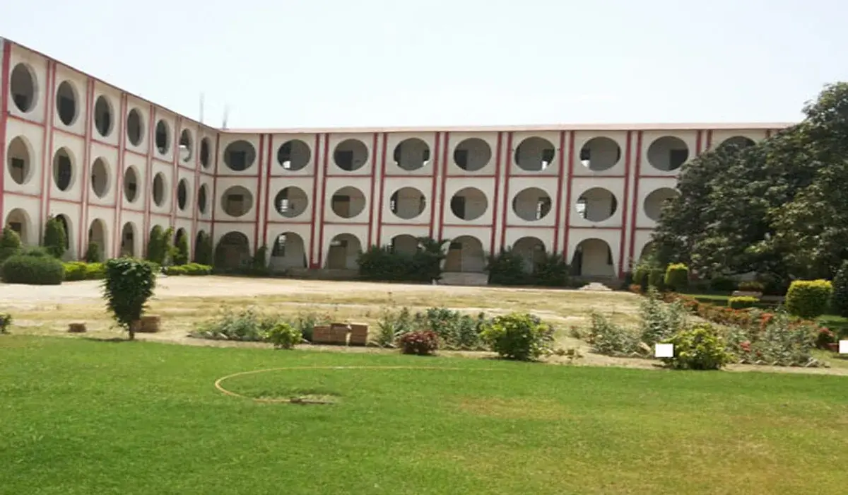 Maa Sharda Mahavidyalaya: campus photo 8