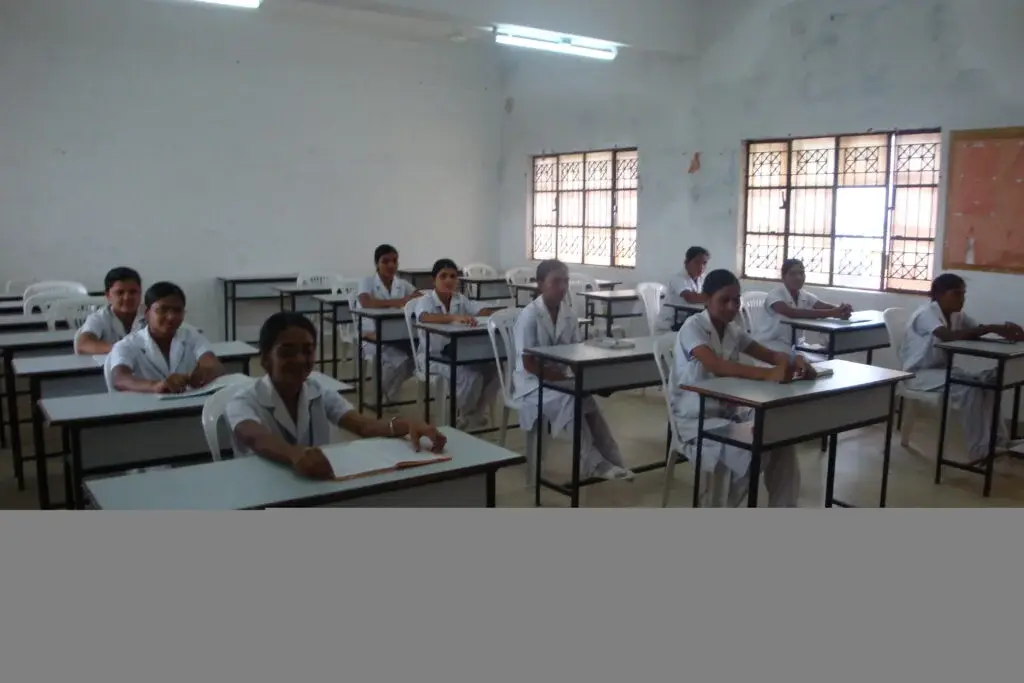 Madhukarrao Mahakalkar Nursing School: campus photo 4