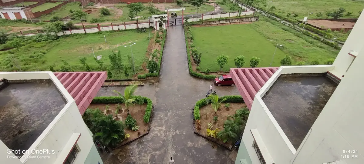 Madhupur Polytechnic campus photo 3