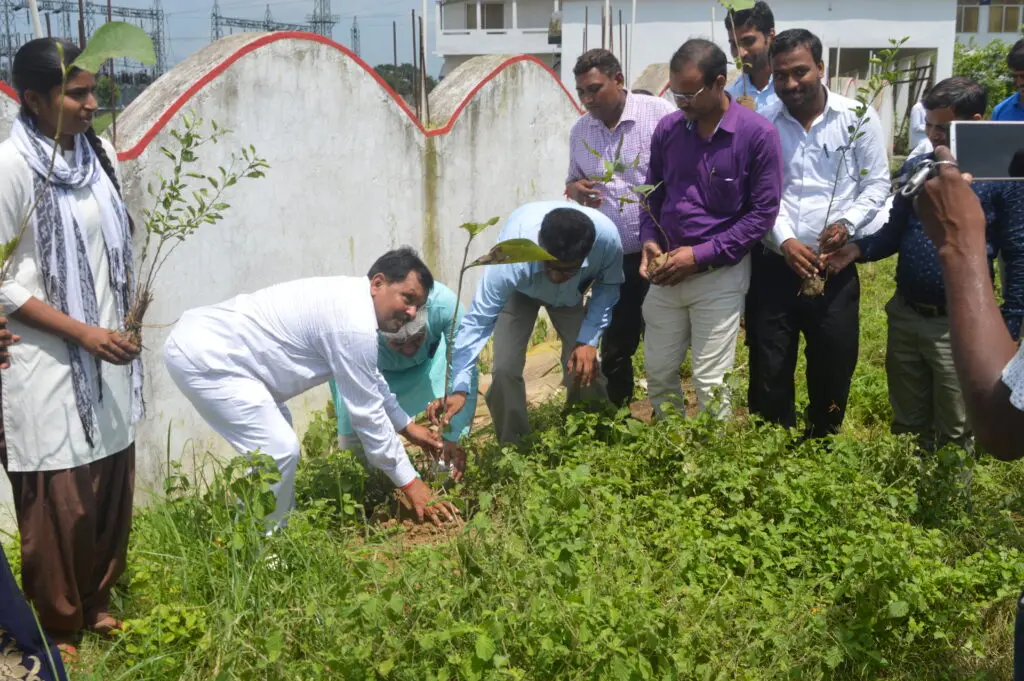 Mahabodhi Mahavidyalaya: campus photo 6