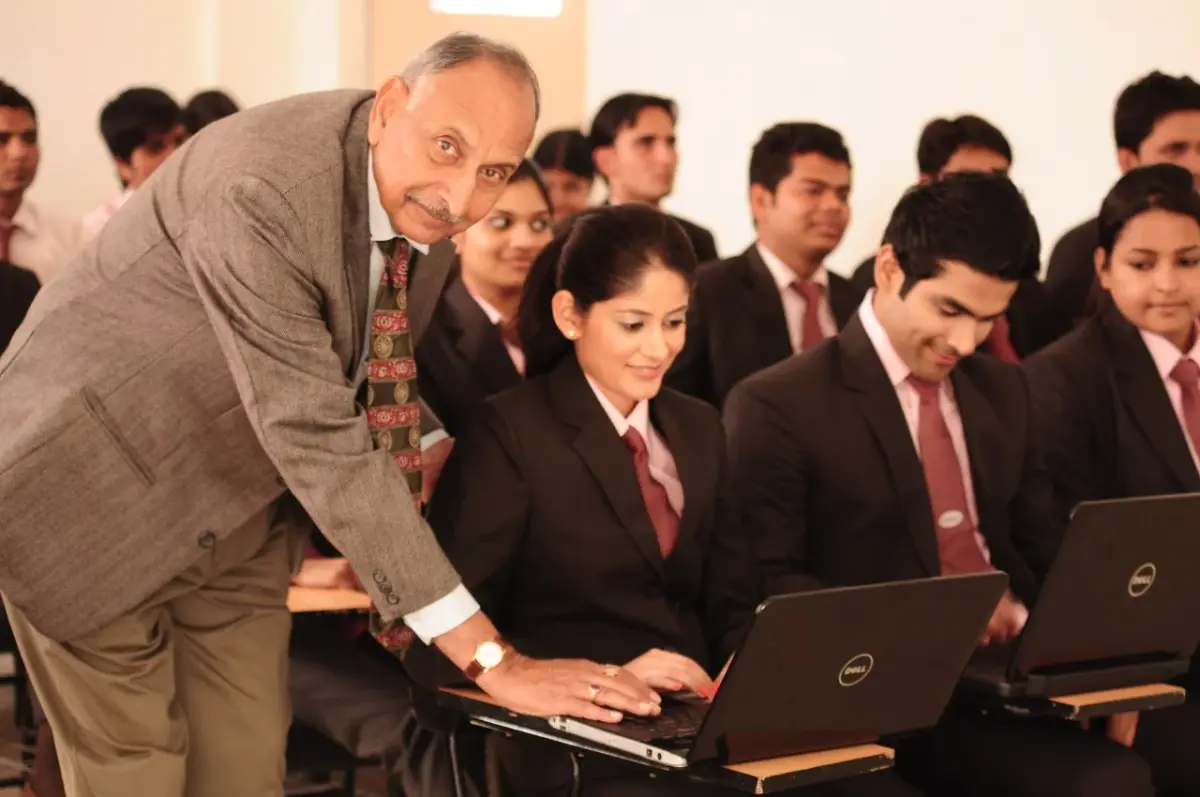 MGOI campus photo 7