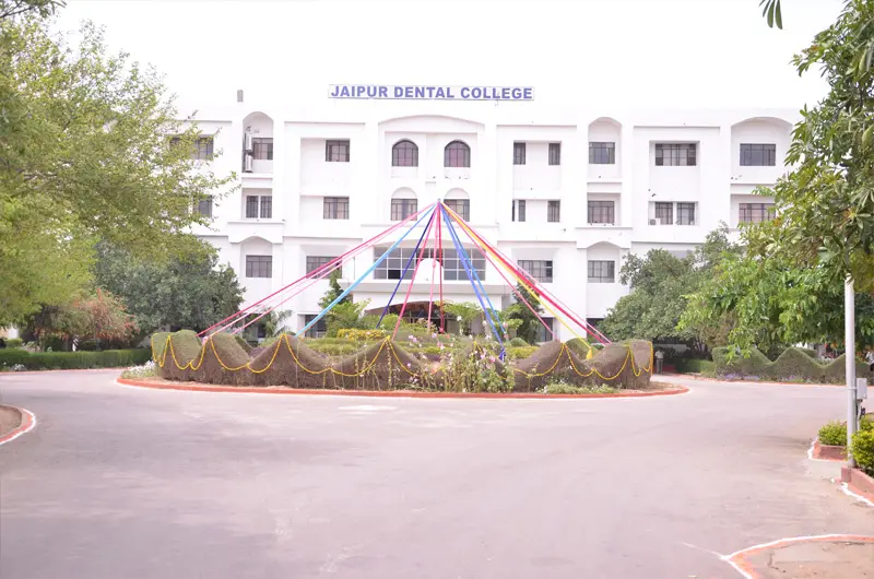 MVGUM campus photo 1
