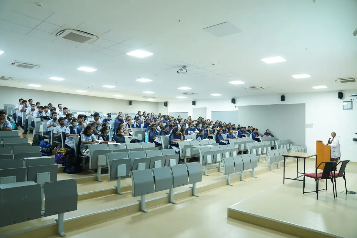 Maharaja Inst. of Medical Sciences: campus photo 7