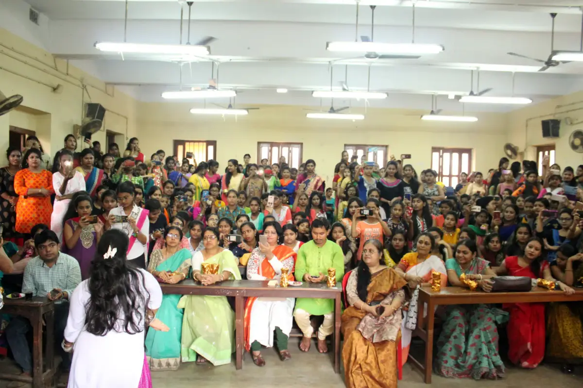 Maharani Kasiswari College: campus photo 7