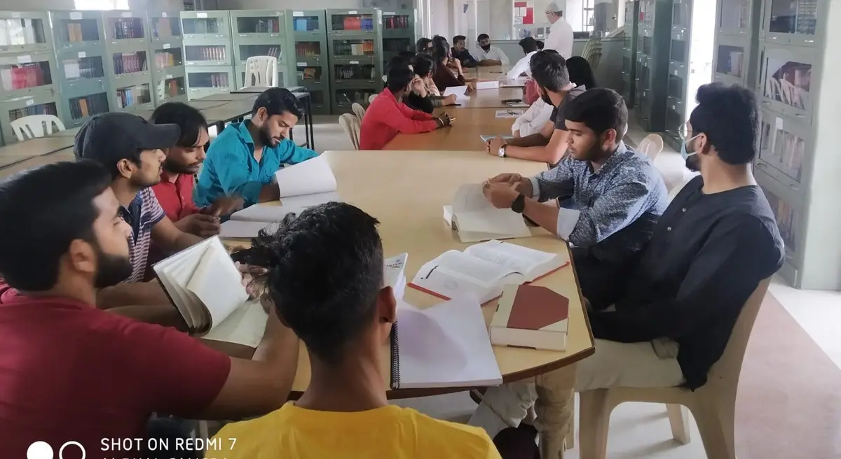 Maharishi Dayanand Law College: campus photo 2