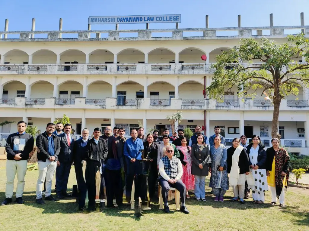 Maharishi Dayanand Law College: campus photo 1