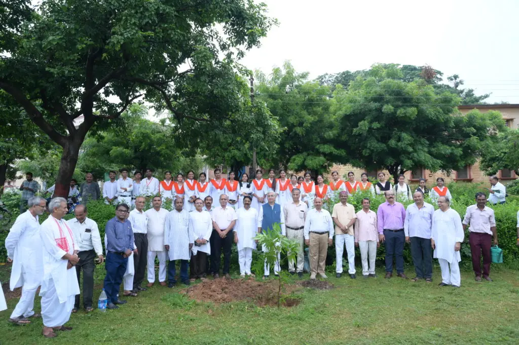 Mahatama Gandhi Gramodaya Vishwavidyalaya, Chitrakoot: campus photo 5