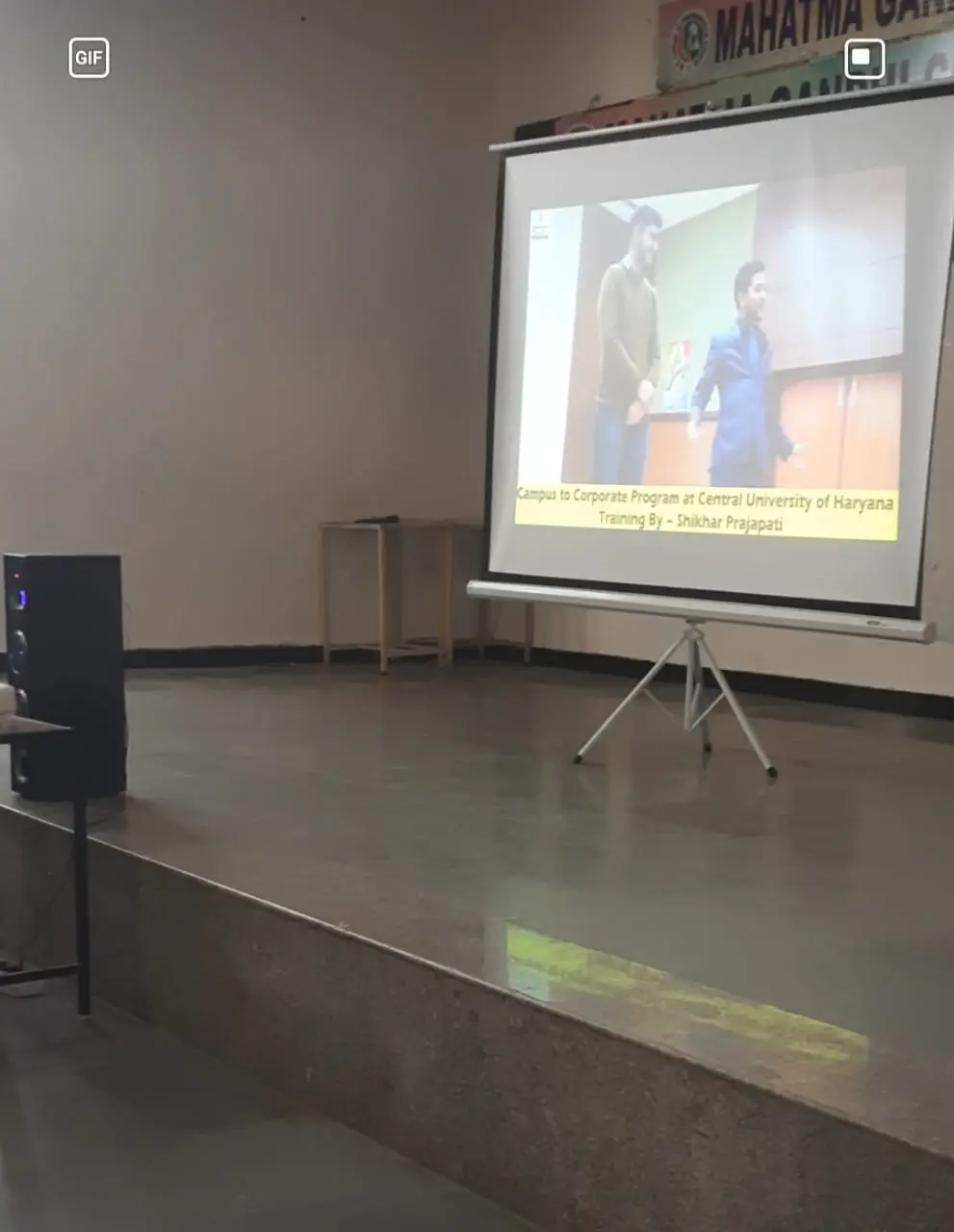Mahatma Gandhi College of Edu.: campus photo 4