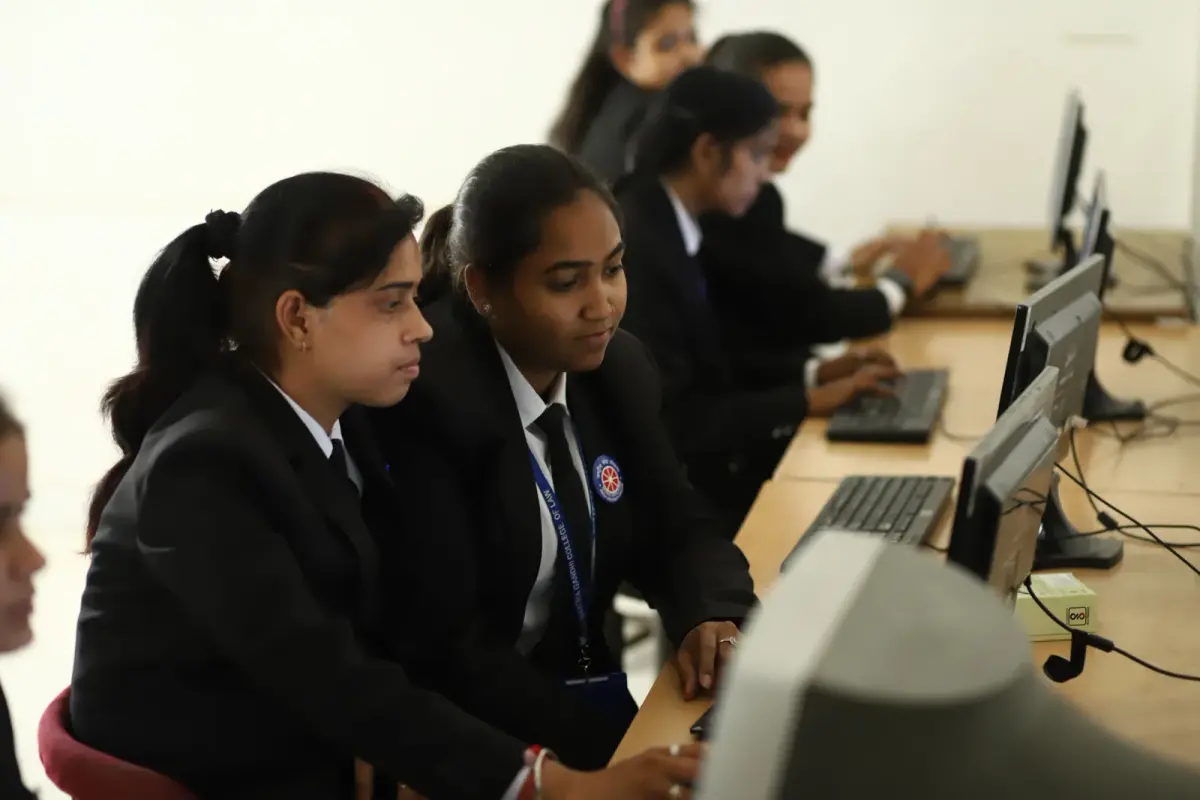 Mahatma Gandhi College of Law: campus photo 5