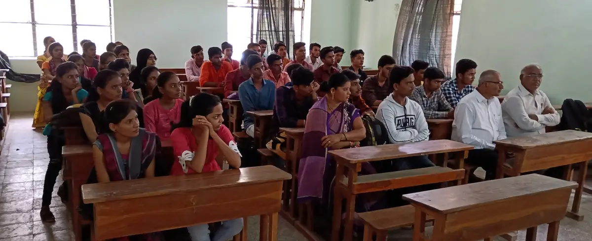 Mahatma Gandhi Taluka Shikshan Mandal's Sharadchandrika S. Patil Inst of Technology: campus photo 1