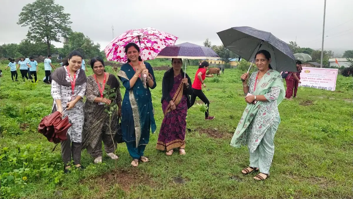 Mahatma Gandhi Vidyamandir's: campus photo 4