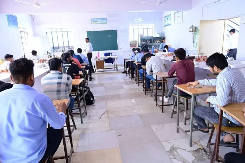 Mahesh Mahila Shikshak Prashikshan Mahavidyalaya: campus photo 6