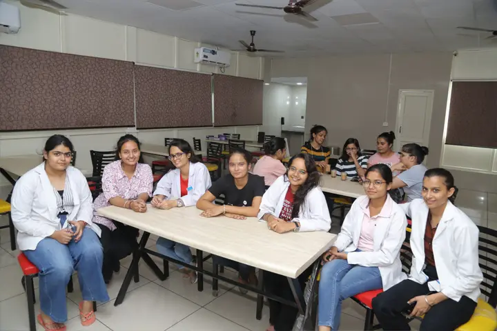 Mai Bhago Ayurvedic College (For Women): campus photo 5