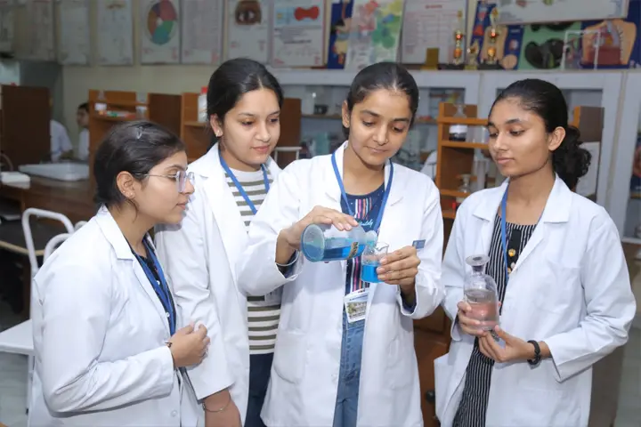 Mai Bhago Ayurvedic College (For Women): campus photo 1
