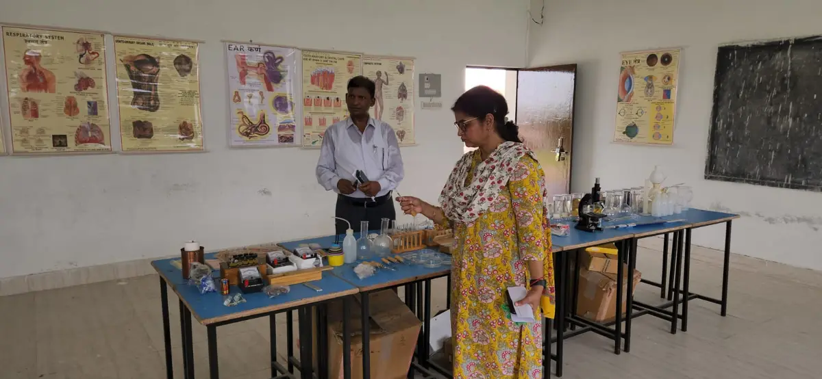Mainathi Kunwar Chandrawati Degree College, Sarai Anadeo: campus photo 3