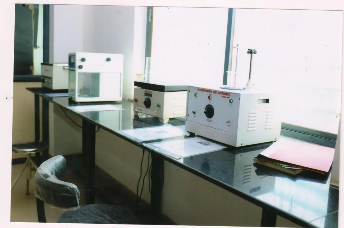 Manjara Charitable Trusts Ayur. Maha. & Hospital: campus photo 3