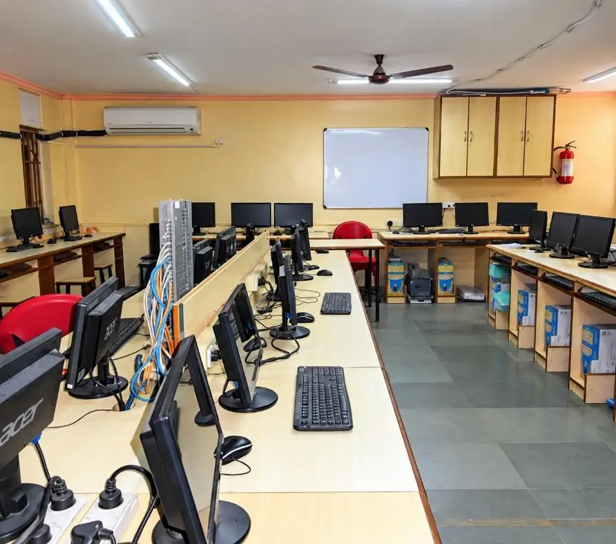 Manjara Charitable Trusts College of Education And Research Sector four Airoli Navi Mumbai: campus photo 4