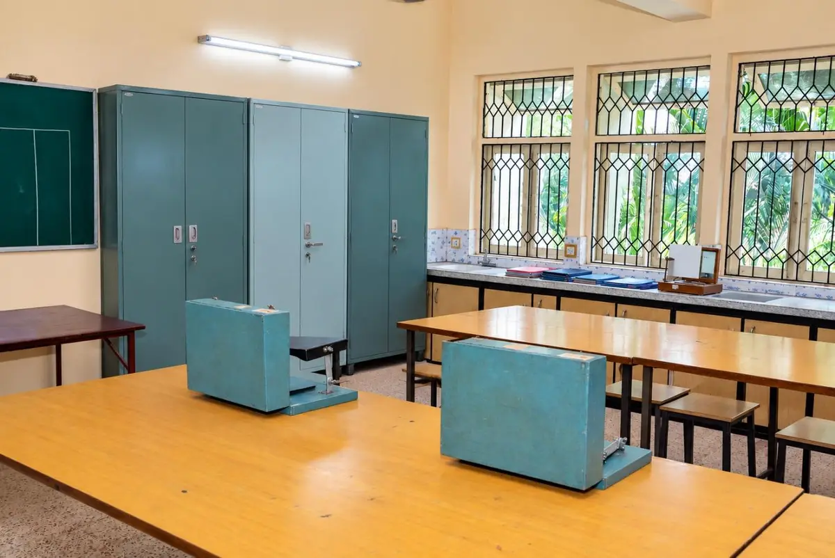 Manjara Charitable Trusts College of Education And Research Sector four Airoli Navi Mumbai: campus photo 5